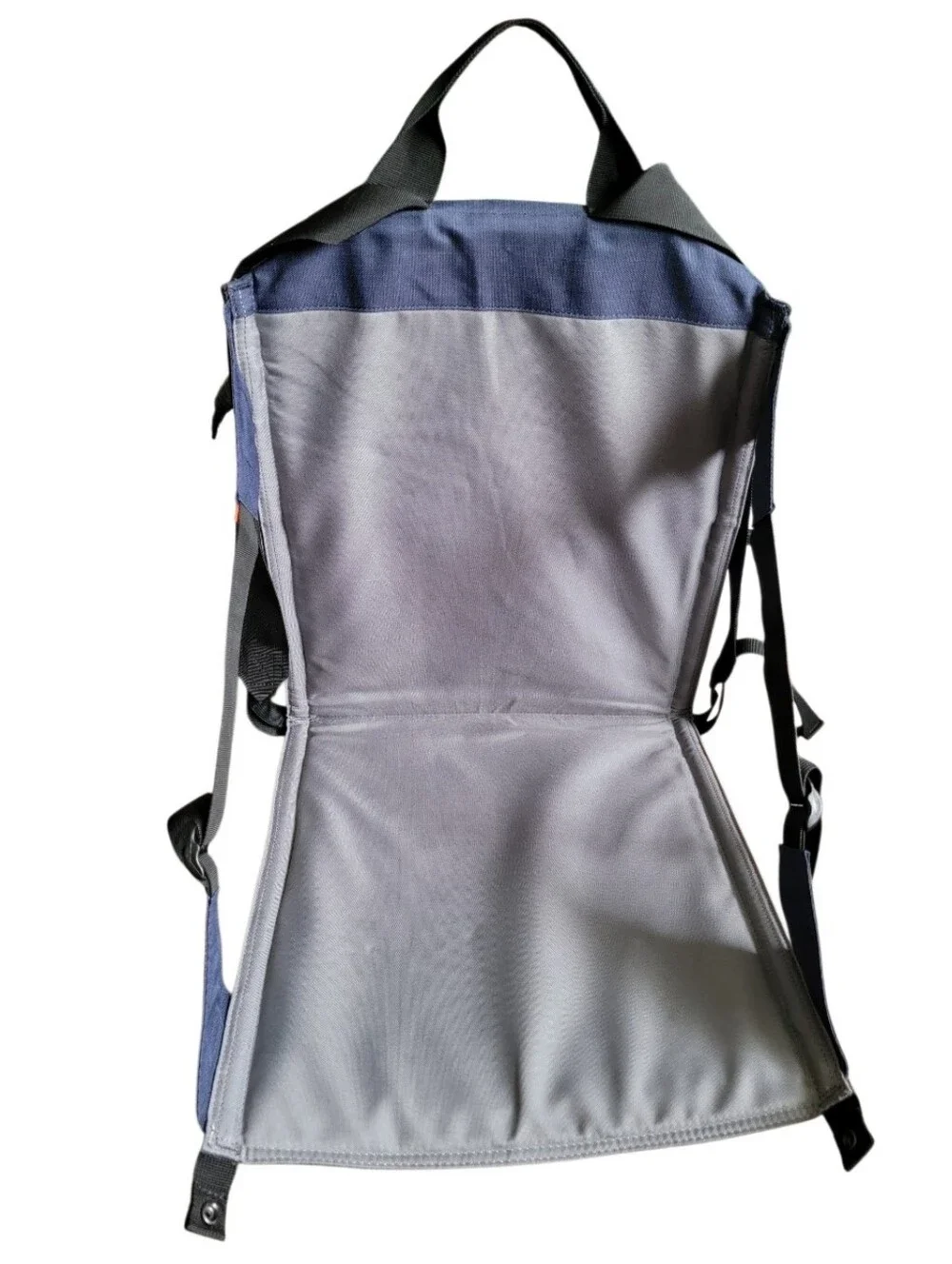 NWOT Wren Navy Blue Backpack Cooler Chair